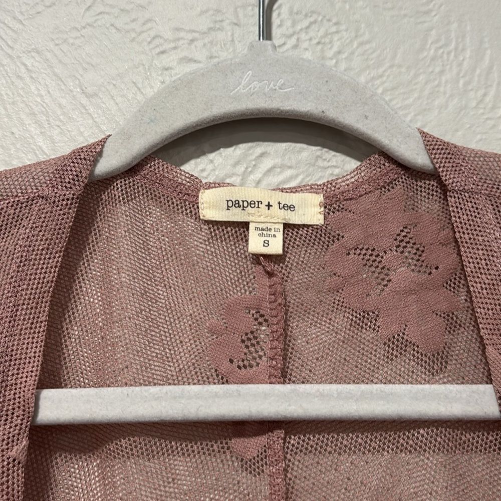 Paper + tee blush pink boho open front lace knit kimono cardigan size small - Picture 2 of 5